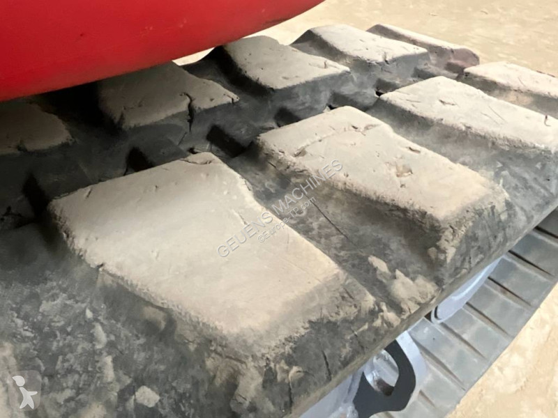 Lopatový nakládač Takeuchi 280