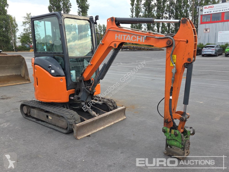 جرافة Hitachi ZX26U-5A CR