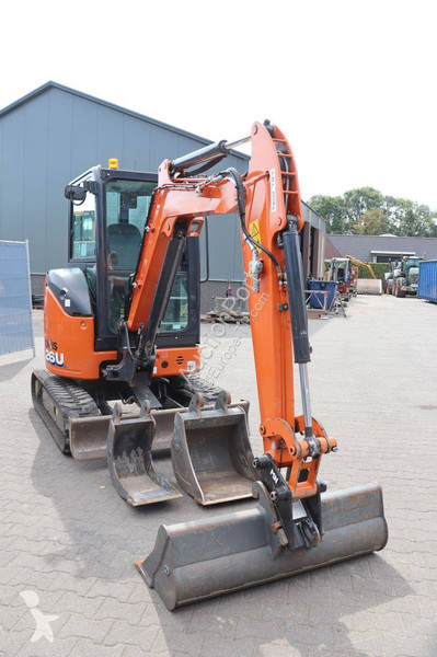 Rýpadlo Hitachi ZX26U-6 CLR