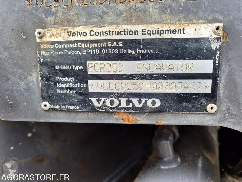 Excavator Volvo ECR25D