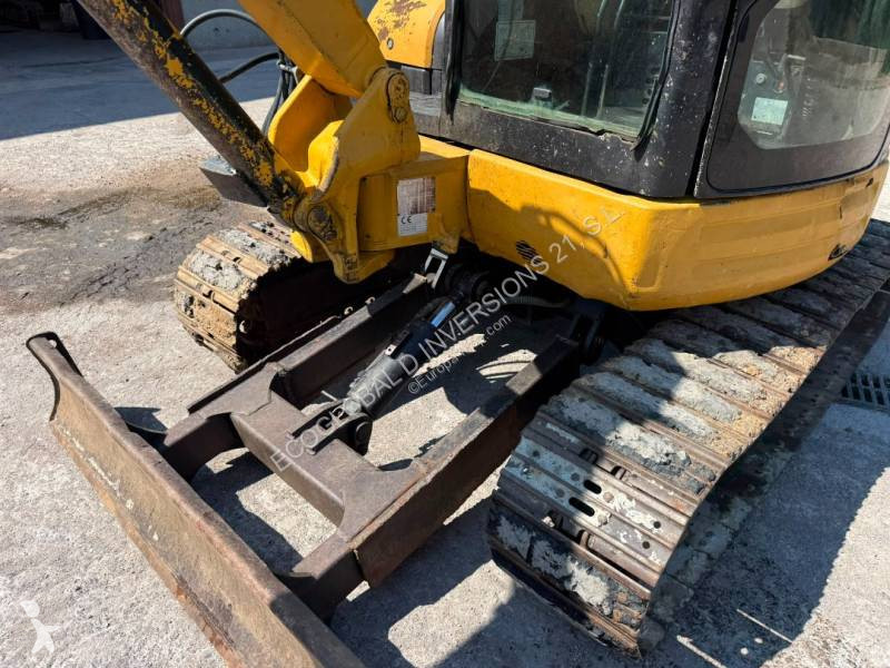 جرافة Caterpillar 304