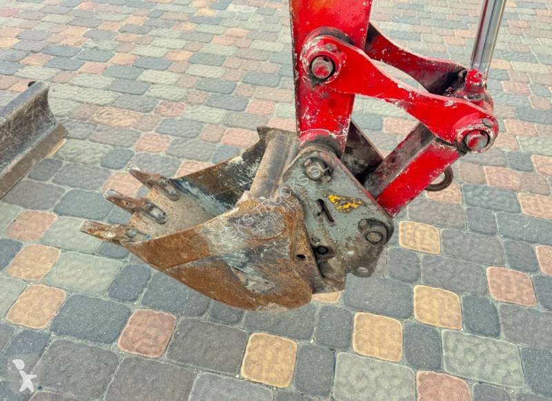 Lopatový nakládač Yanmar