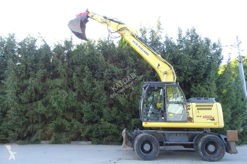 Lopatový nakládač New Holland WE150B Pro