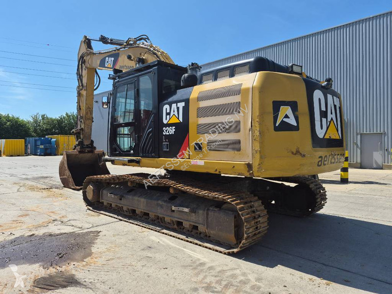 جرافة Caterpillar FL