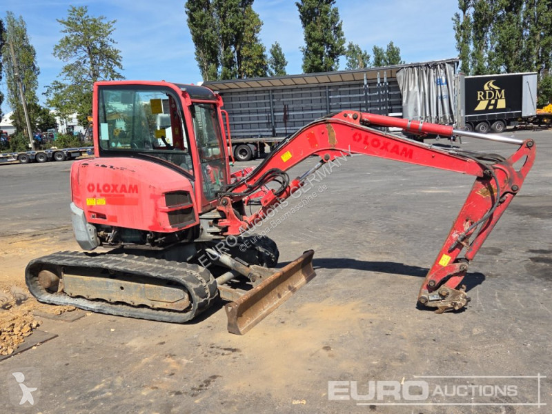 جرافة Volvo ECR50D