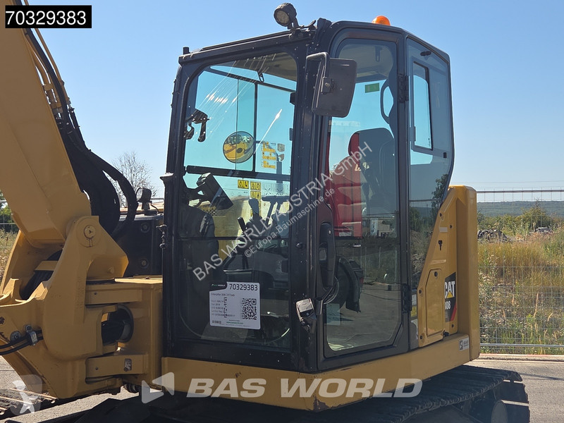 Lopatový nakládač Caterpillar CR