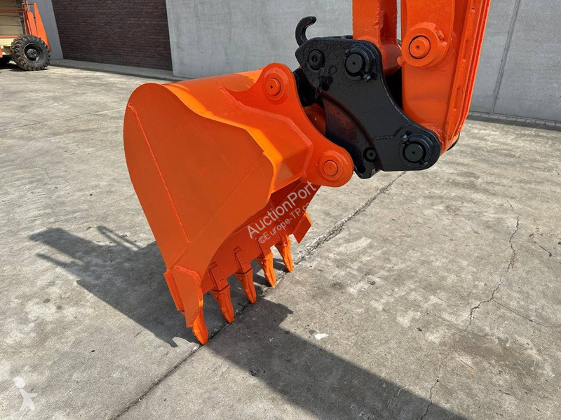 جرافة Doosan 9C