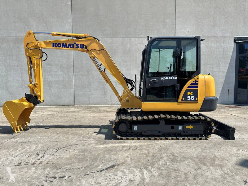 Rýpadlo Komatsu 7