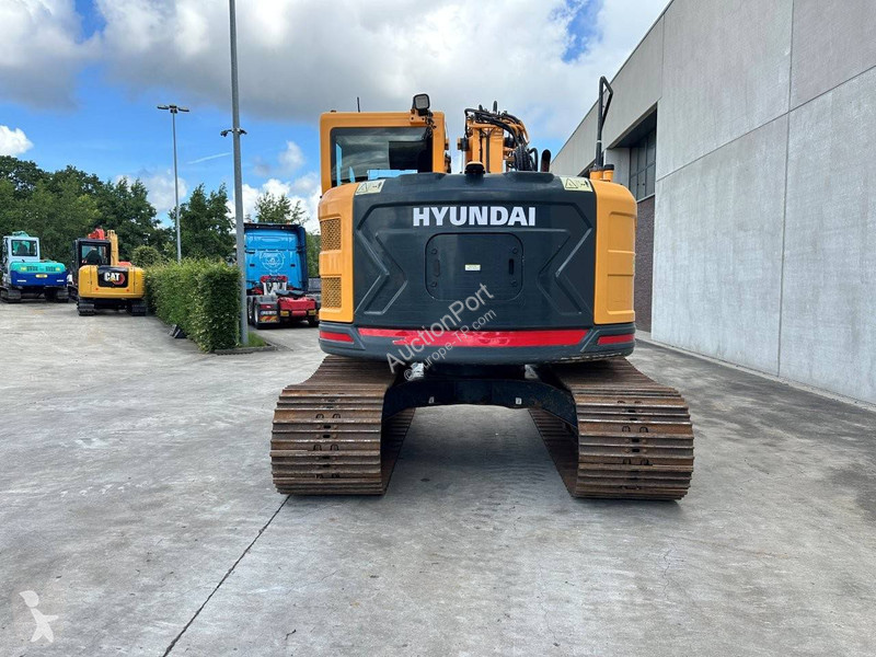 جرافة Hyundai HX130 LCR