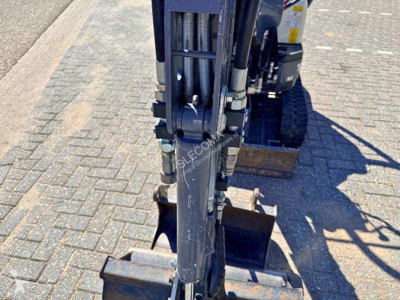 جرافة Schaeff TC10 Minigraver