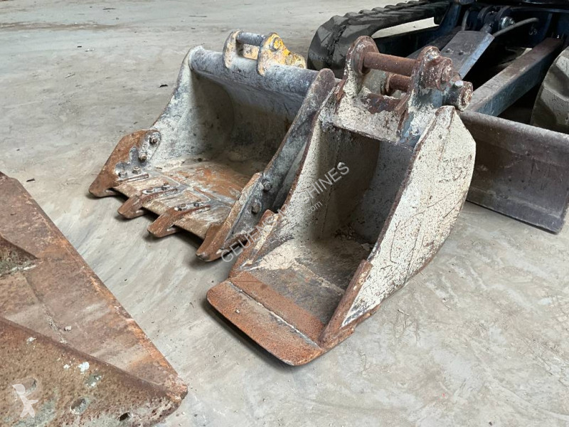 Skovl Kubota 0274