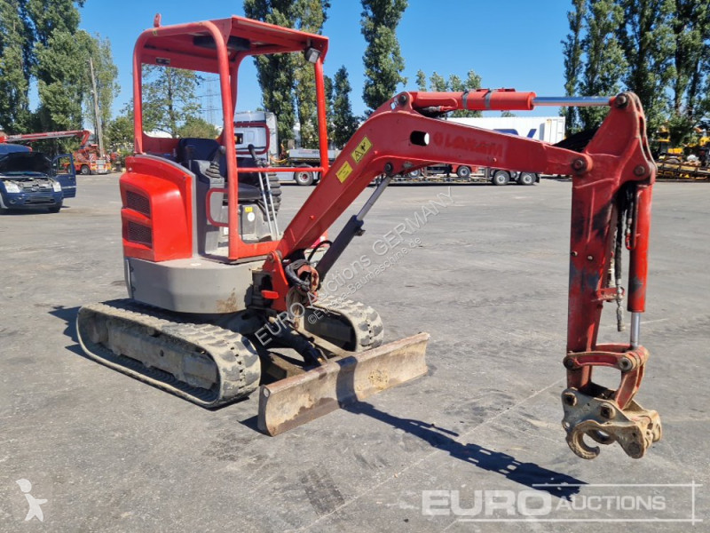 جرافة Volvo ECR25D