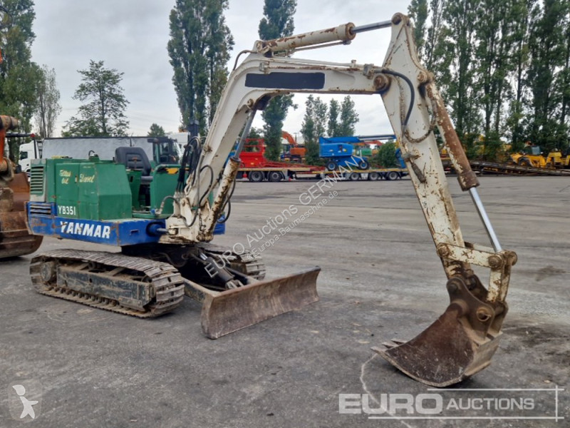 Excavator Yanmar YB351