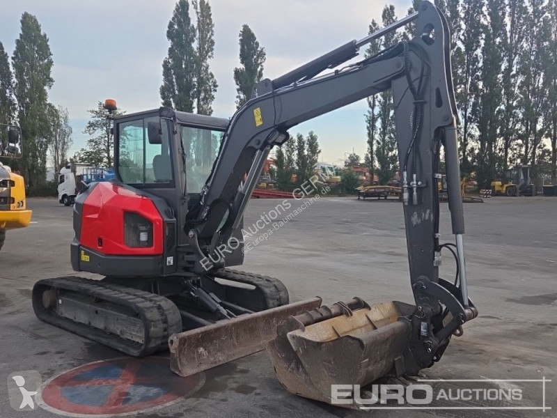 Багер Volvo ECR50F