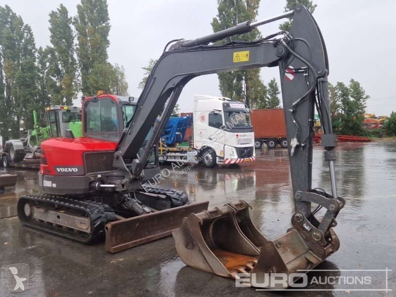 Экскаватор Volvo