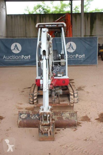 Excavator Takeuchi TB219