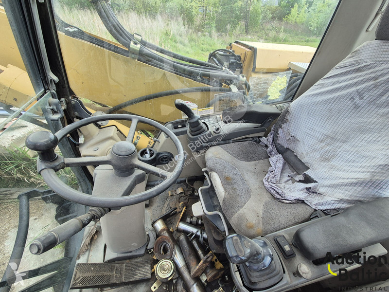 Excavator Caterpillar C