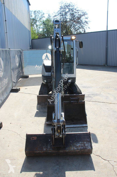 Excavadora Kubota α2