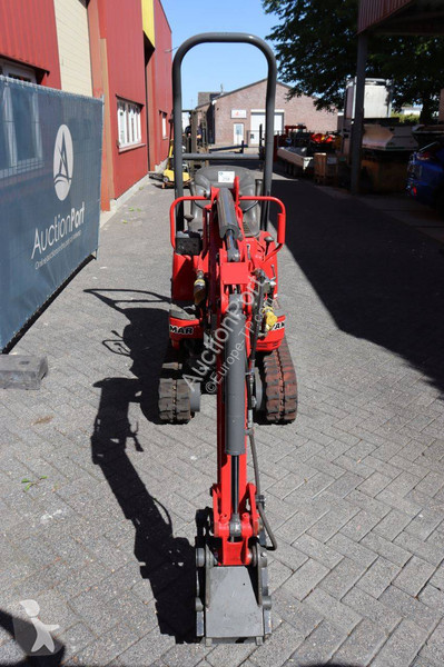 جرافة Yanmar SV08-1A(S)