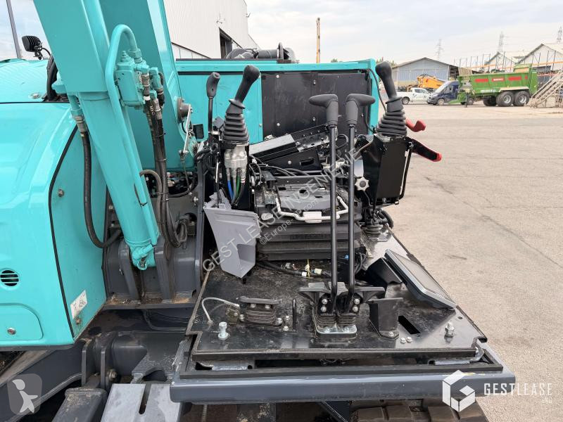 Excavadora Kobelco  SK75SR-7