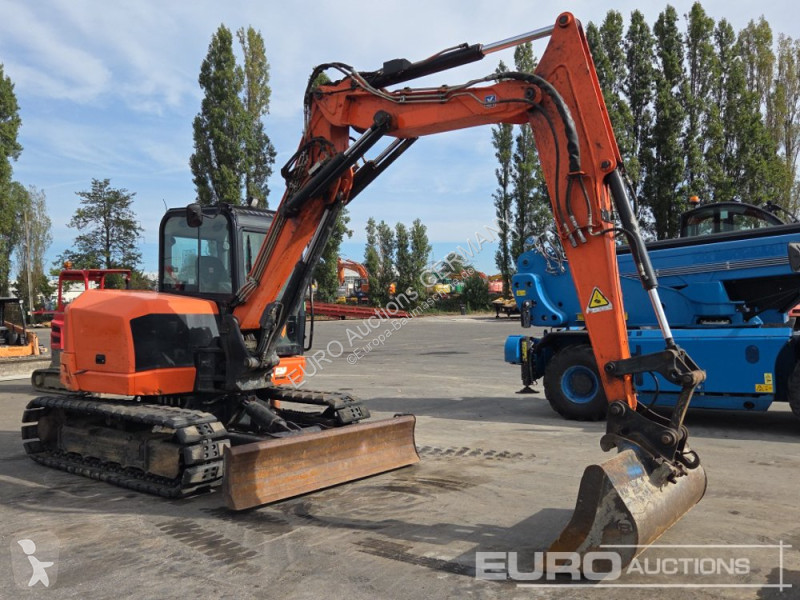 Excavadora JCB 86C-1
