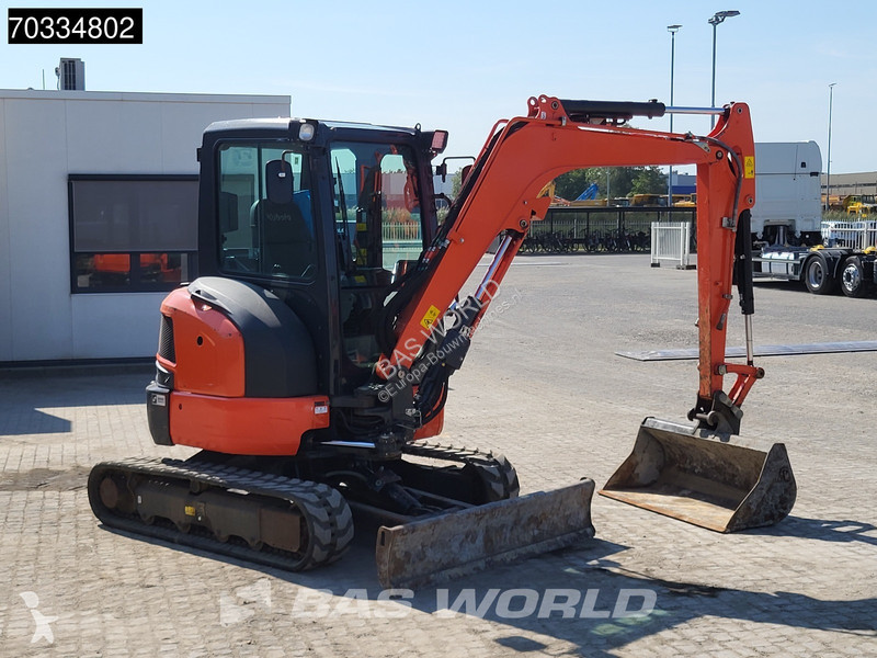 Pelle Kubota U36 4 3 Buckets