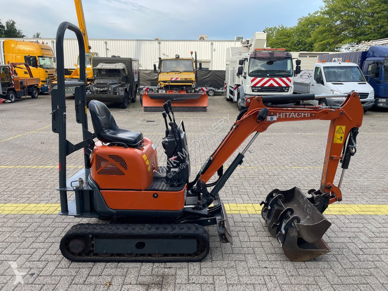 Багер Hitachi ZX 10 U-6