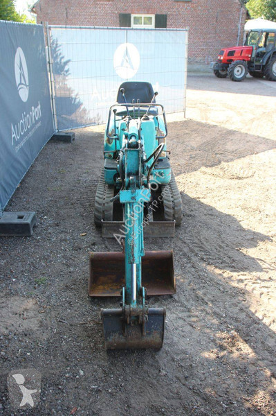 Багер Kubota