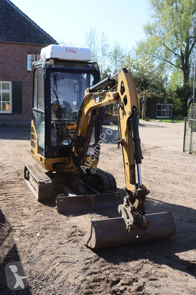 Excavadora Caterpillar