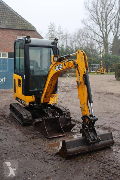 Excavadora JCB 16C-1 T3