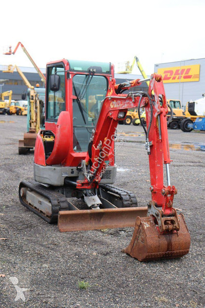 جرافة Yanmar Vi020-4