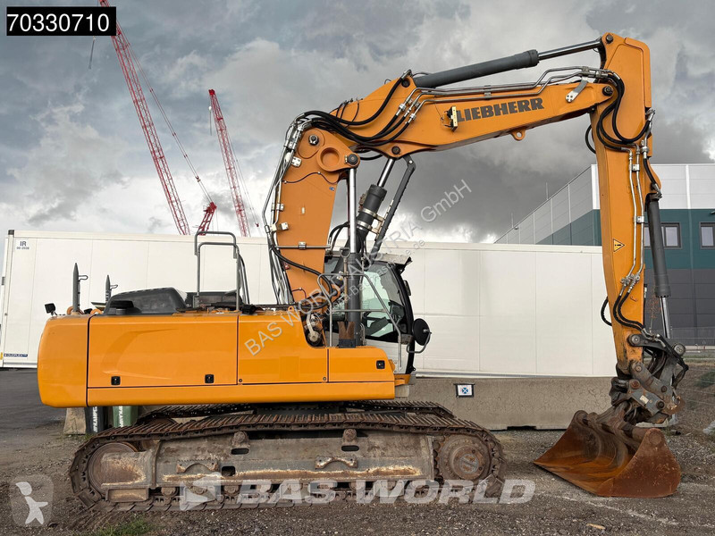 Багер Liebherr R926