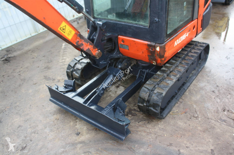 Багер Kubota