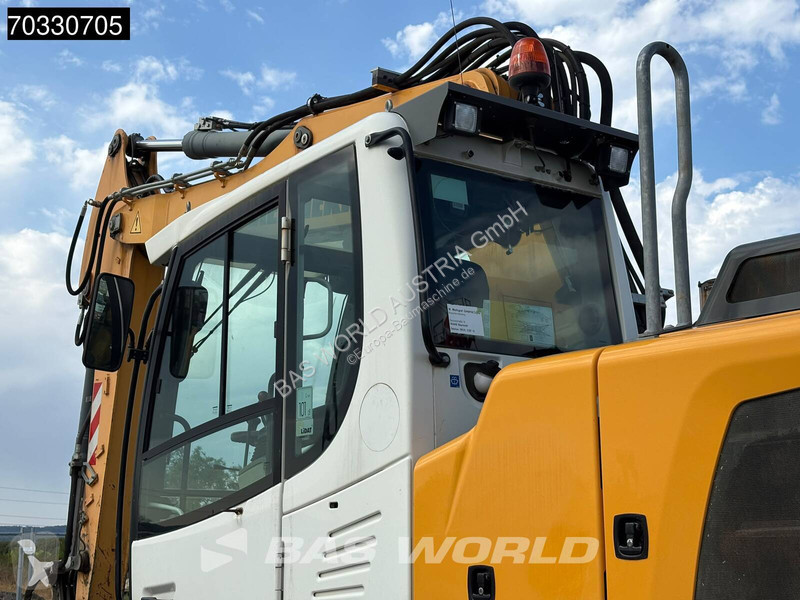 Багер Liebherr A920