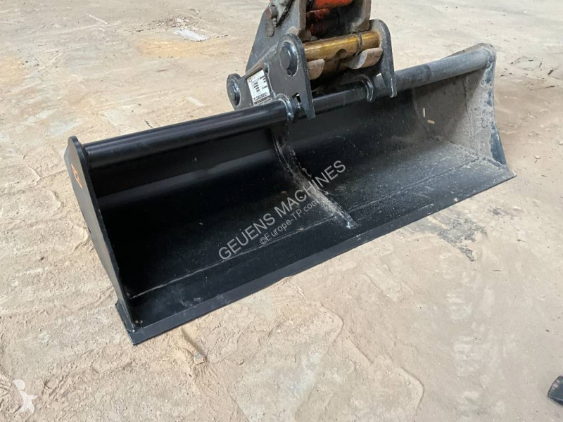 Багер Kubota KX 018-4