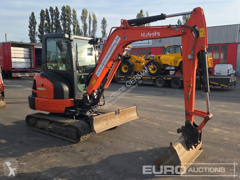 Graafmachine Kubota 4