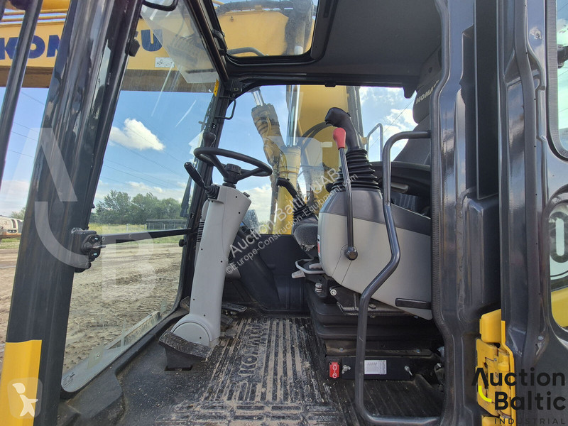 Pelle Komatsu PW148