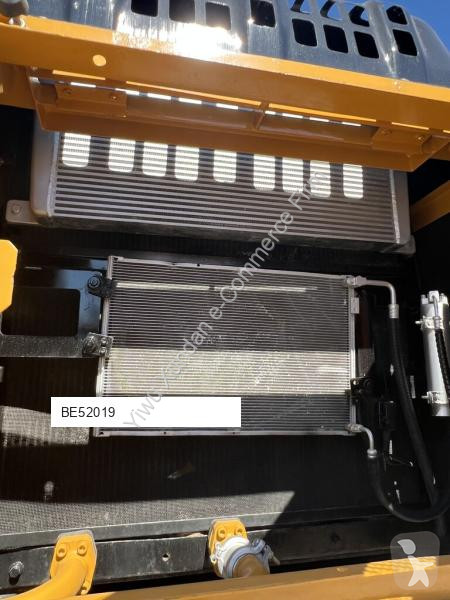Pelle Sany SY 305H