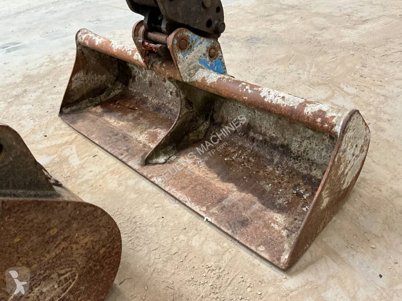 Graafmachine Kubota 274