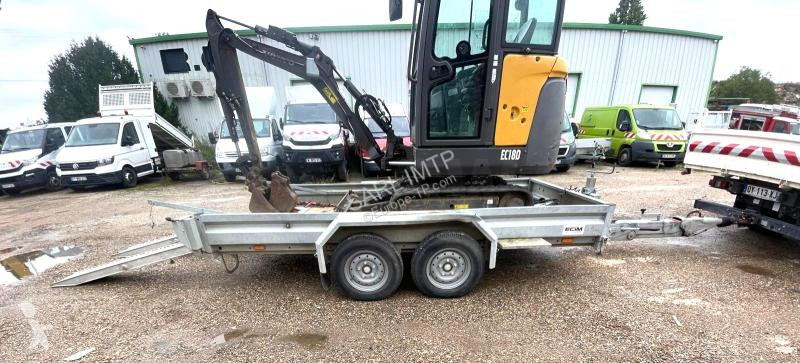 Pelle Volvo 2 GODETS EC18D