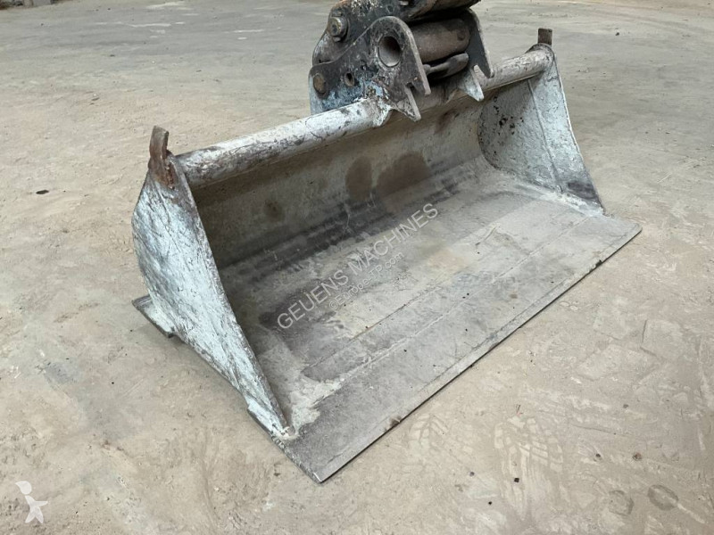Graafmachine Kubota 0374
