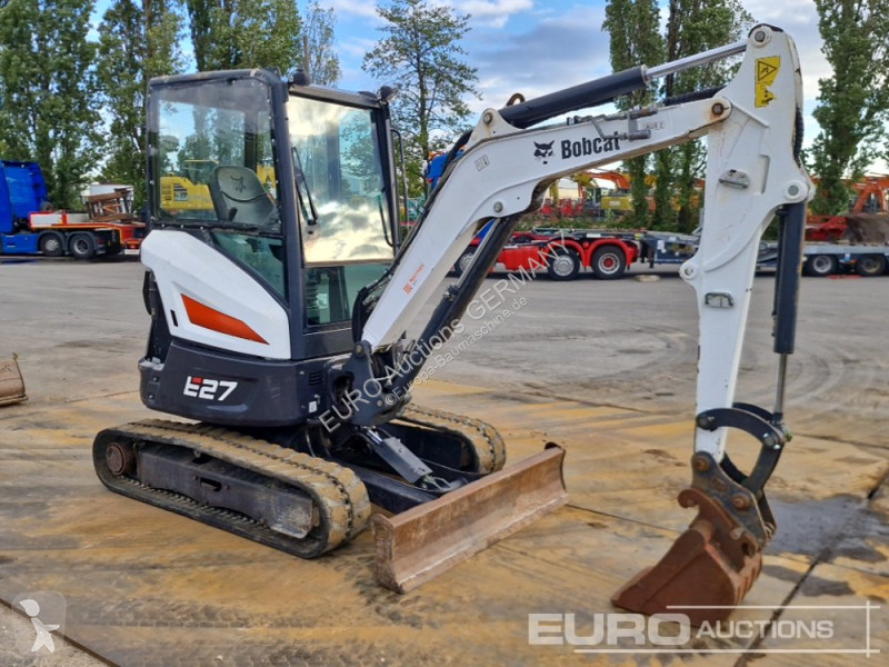 Bobcat E27 excavator