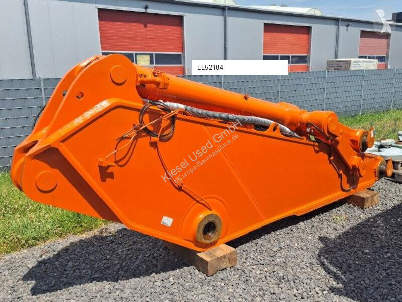 Екскаватор Hitachi ZX690LCH-7