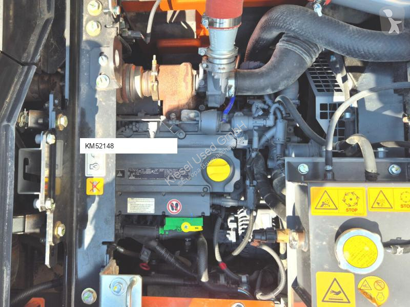 Екскаватор Hitachi ZX175W-7