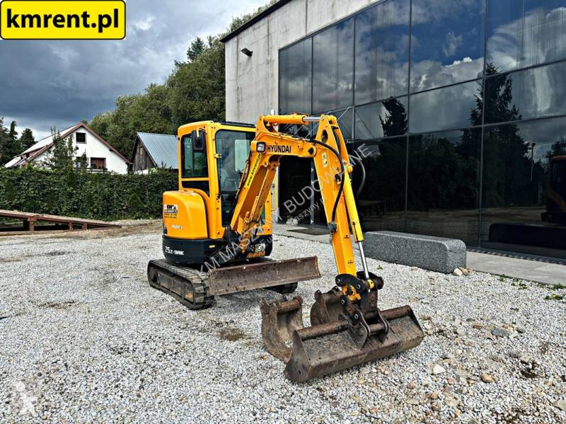 Екскаватор Hyundai ROBEX 25Z-9AK MINI-KOPARKA...