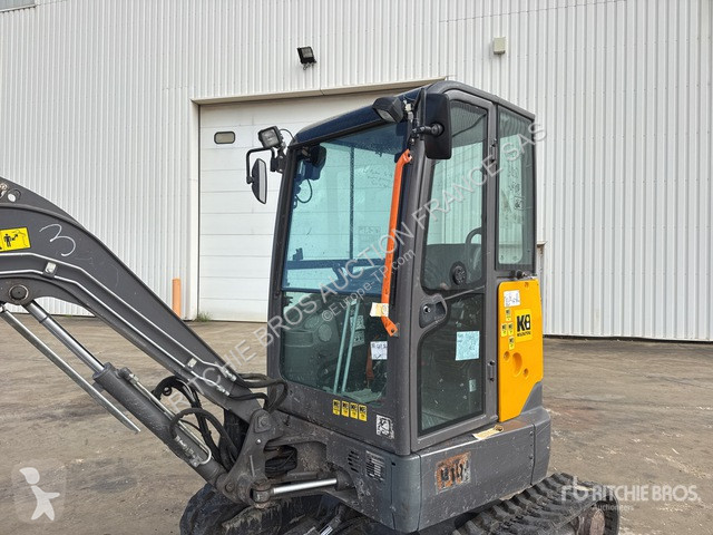 Екскаватор Volvo ECR25D