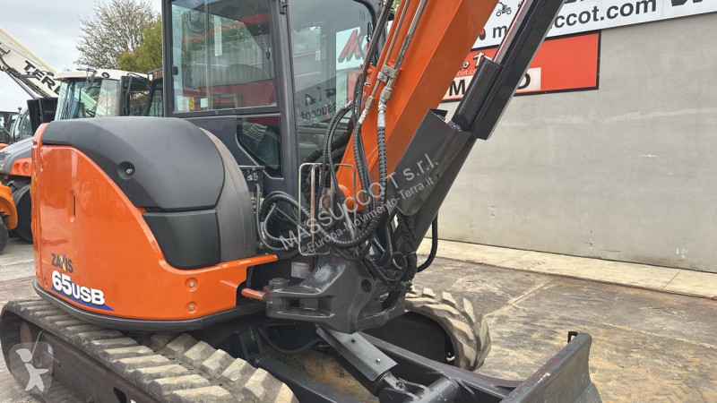 Екскаватор Hitachi ZX65USB-5 CLR