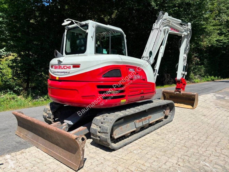Екскаватор Takeuchi 2902