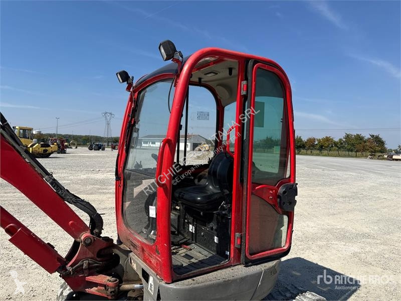 Koparka JCB