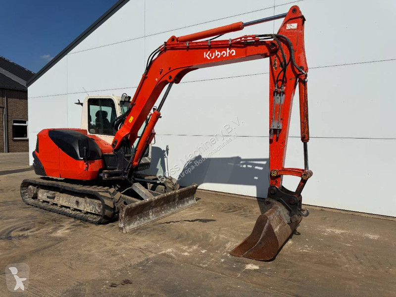 Graafmachine Kubota - Quick Coupler / Hammer Lines